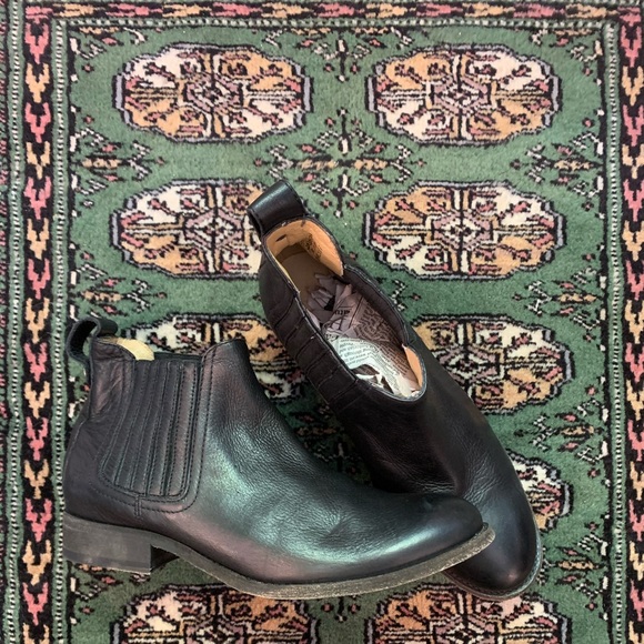 Frye Shoes - Black Frye Booties